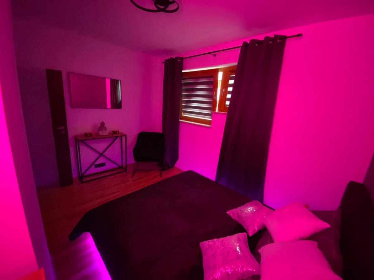 Secret Apartments Chelmska 55M2 Varşova Dış mekan fotoğraf