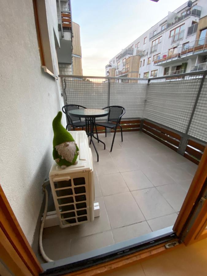 Secret Apartments Chelmska 55M2 Varşova Dış mekan fotoğraf