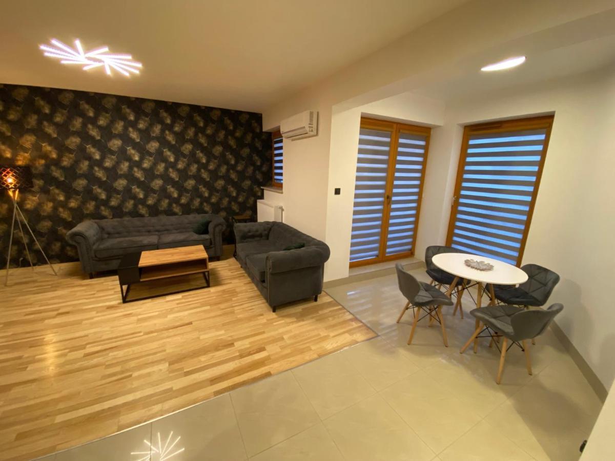 Secret Apartments Chelmska 55M2 Varşova Dış mekan fotoğraf